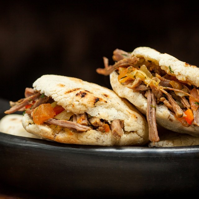 Arepas recién hechas al momento